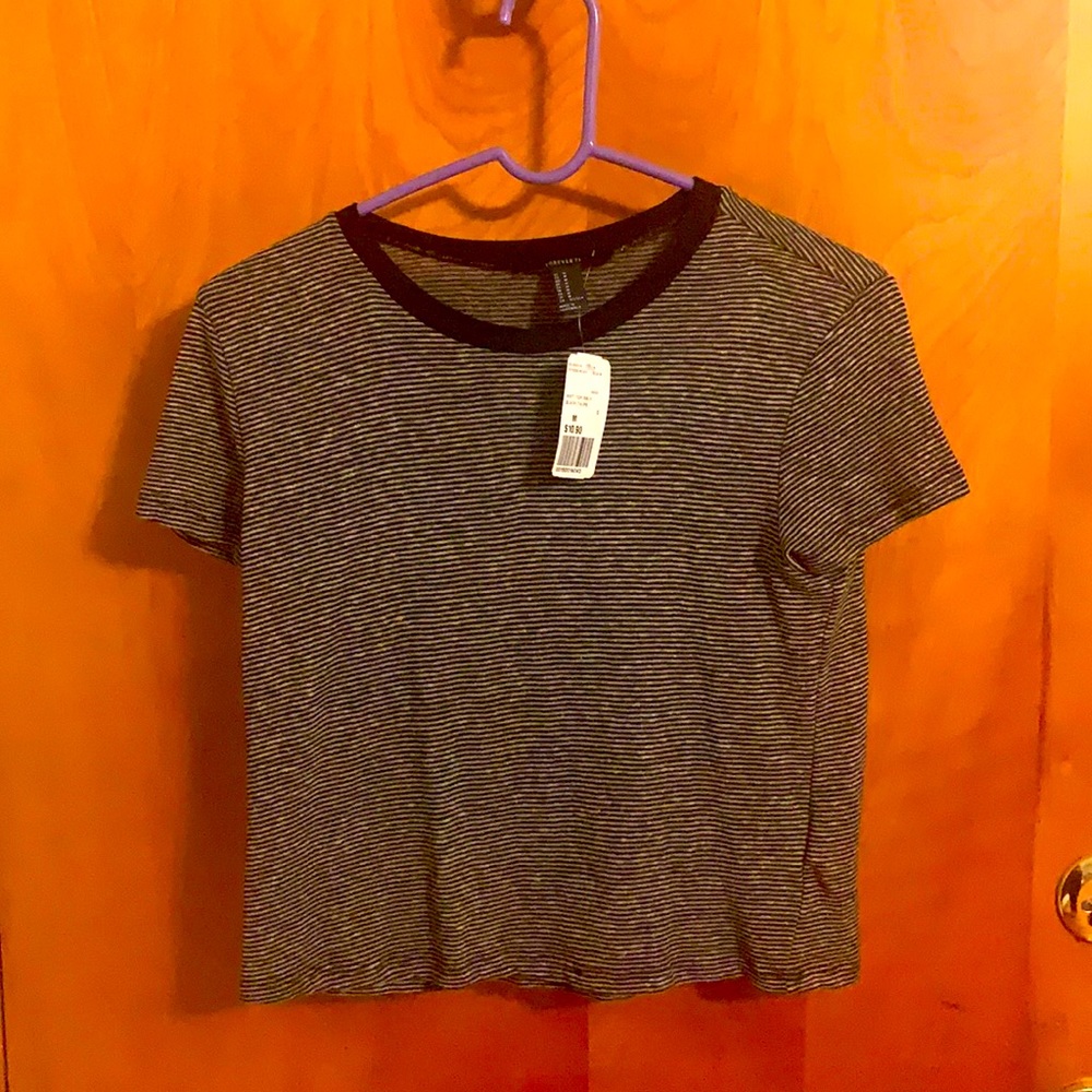 Forever 21 Crop Top New Size Medium NWT